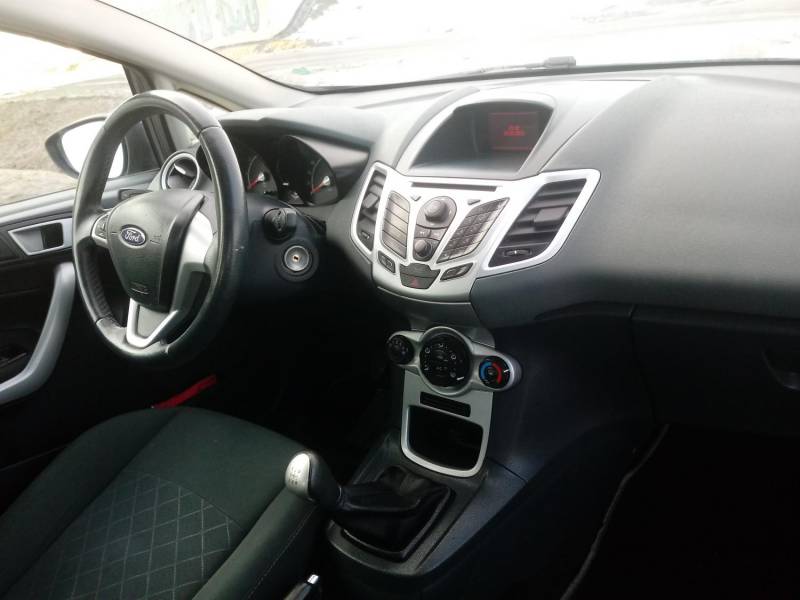 ox_ford-fiesta-mk7-2012r-klimatyzacja-bluetooth-lpg-gaz