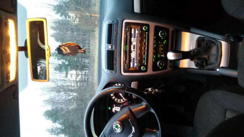 ox_skoda-octavia-kombi-16-tdi-4x4-2010r-204-tys-do-negocjacji