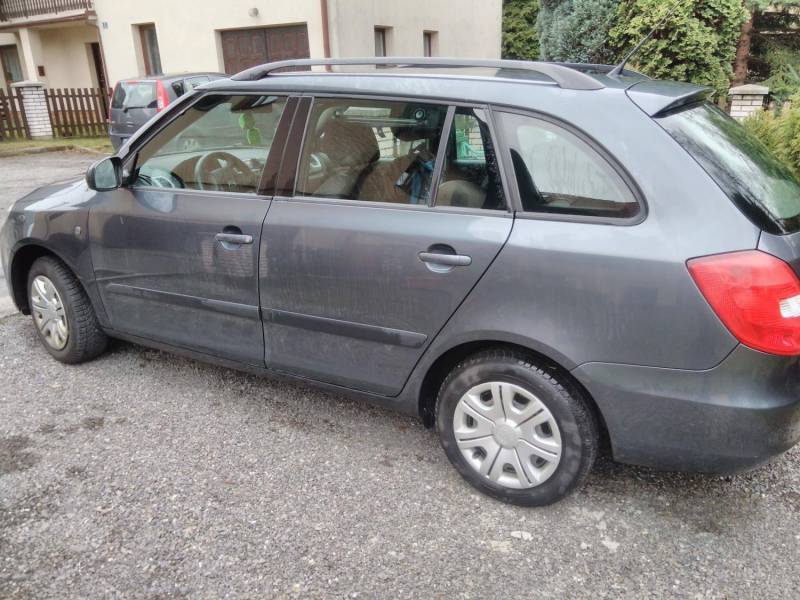 ox_sprzedam-skoda-fabia-14-tdi-2008r