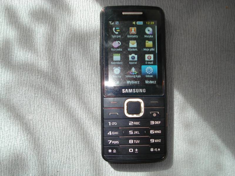 ox_sprzedam-samsung-gt-s-5610-czarny