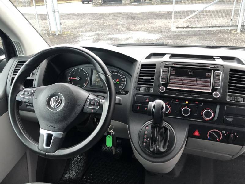 ox_volkswagen-t5-lift-20-tdi-caravelle-navi-dsg