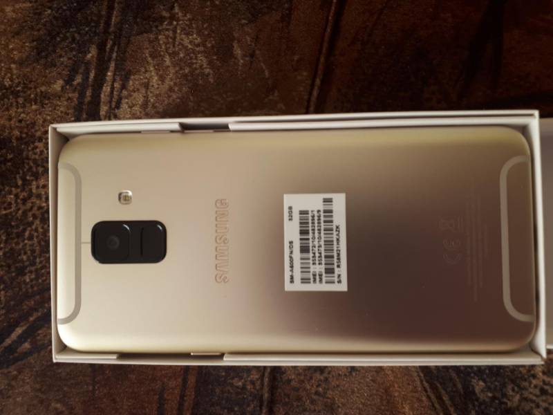 ox_samsung-galaxy-a6-2018-dual-sim-32gb-gold-nowy