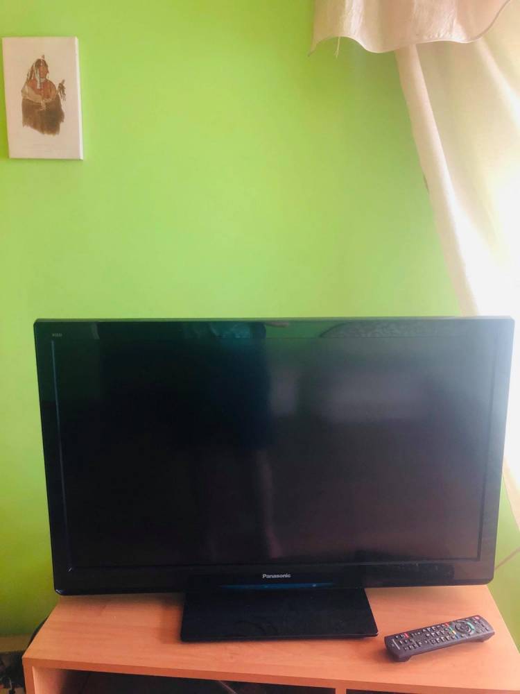 ox_telewizor-panasonic-37-cali