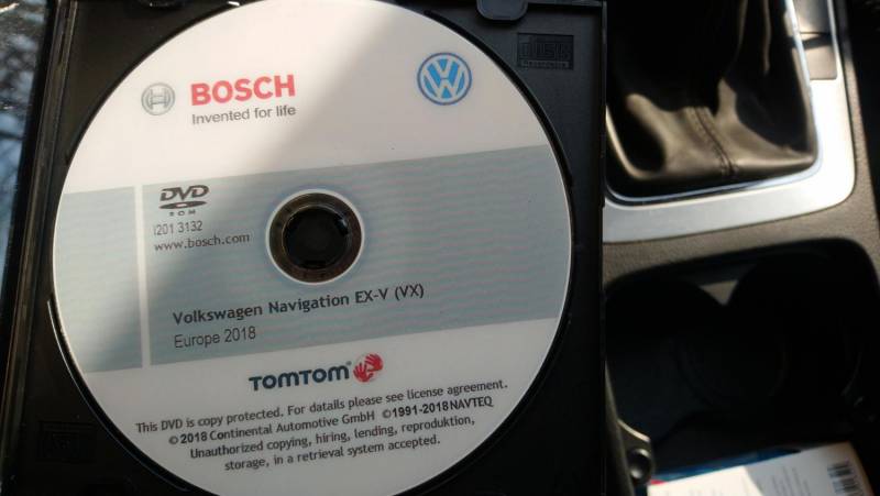 ox_radio-navi-7do-vw-passat-b6