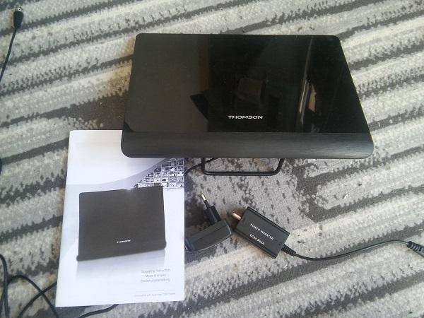 ox_antena-wewnetrzna-dvb-t-thomson-ant1425-50-db
