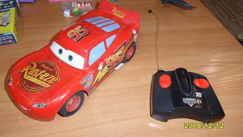 ox_auto-zdalnie-sterowane-i-gre-planszowa-na-magnez-prezent-na-zajaczka