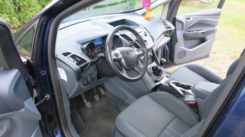 ox_ford-c-max-sprzedam-ford-c-max-16-tdci-115km-6-biegow-2012-nawigacja