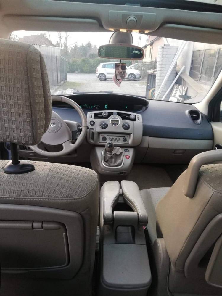 ox_renault-grande-scenic