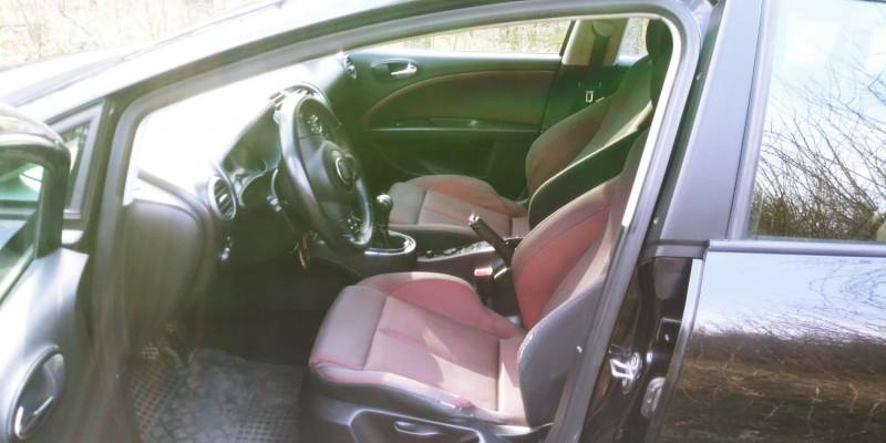 ox_seat-leon-20-tdi-2006-r