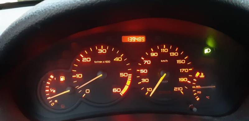 ox_sprzedam-peugeot-206