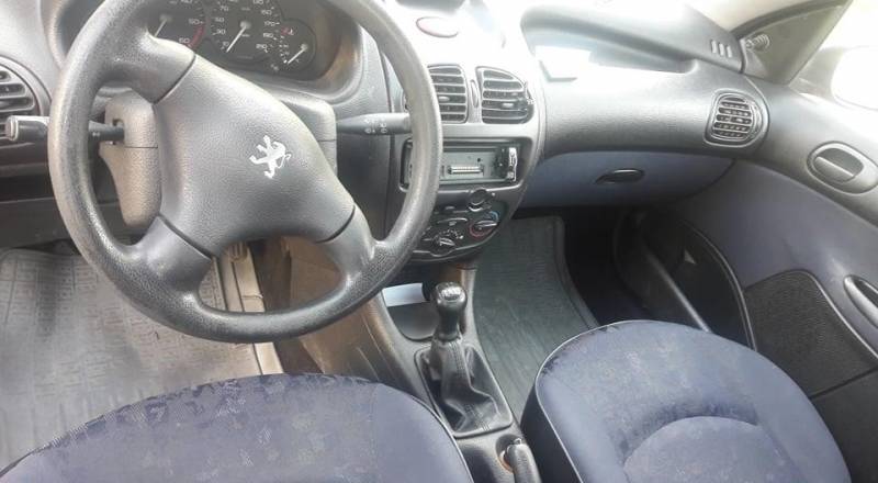 ox_sprzedam-peugeot-206