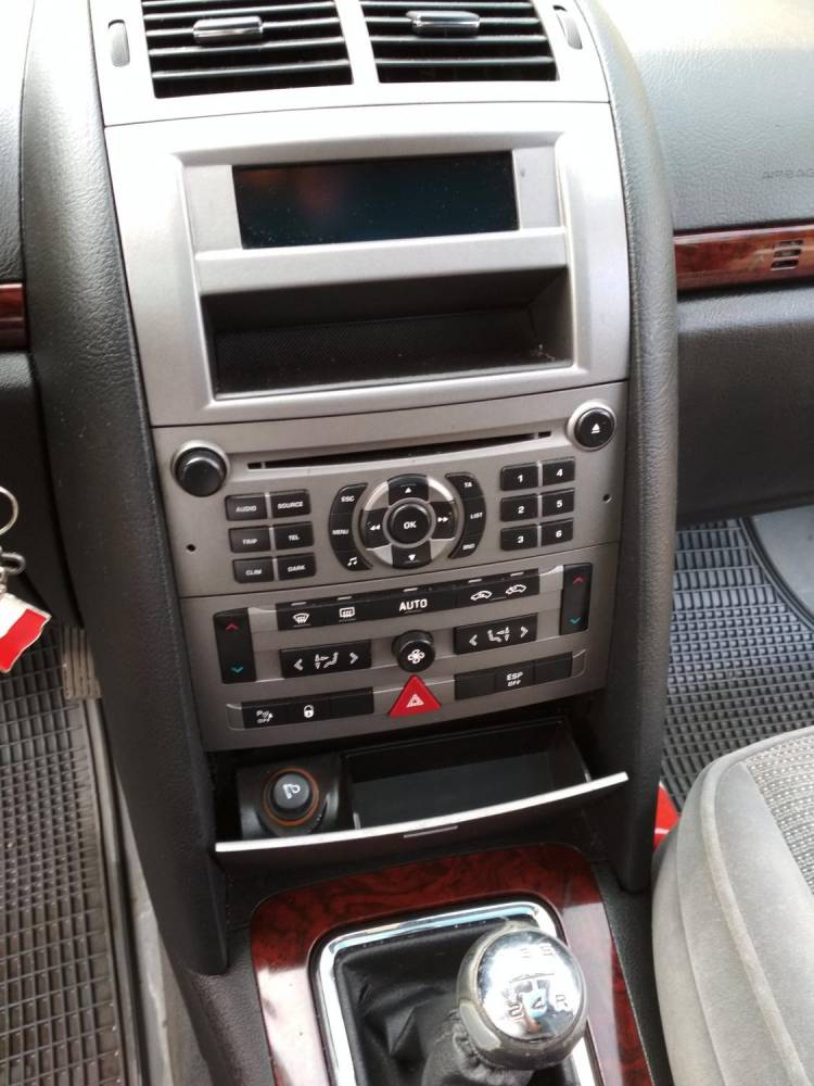 ox_peugeot-407-sw-16-hdi-2005-r