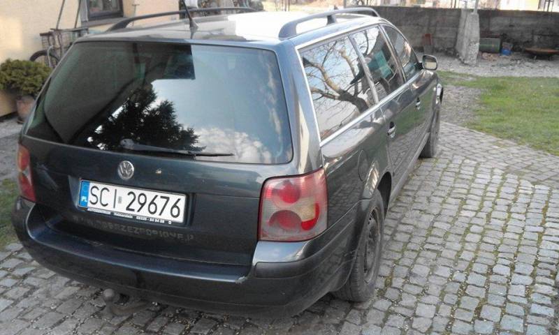 ox_volkswagen-passat-kombi-2003-r-19-tdi-130-km