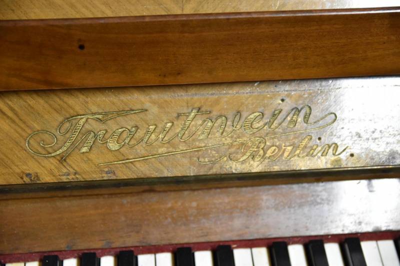 ox_sprzadam-pianino-trautwein-berlin