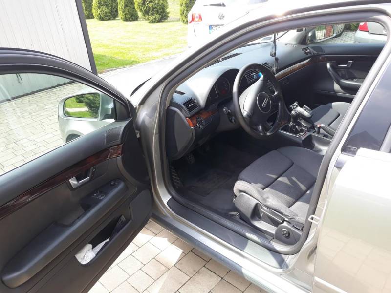 ox_audi-a4-b6-19-tdi-130-km-2003r-przeb-275-tys