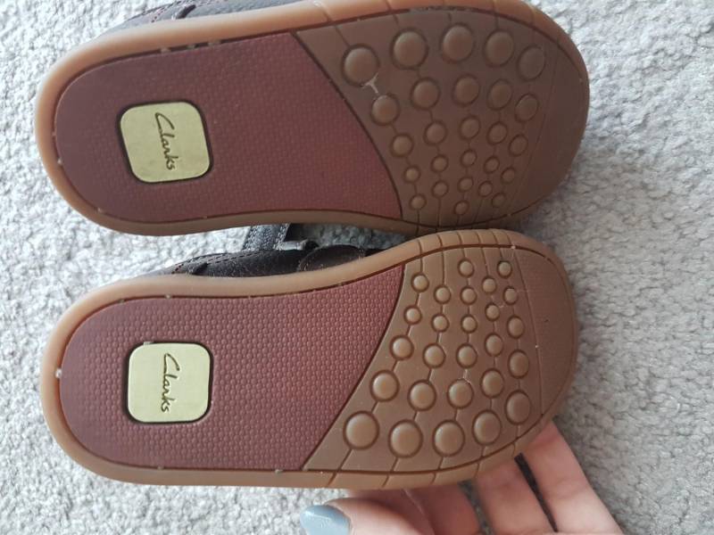 ox_buciki-ze-skorki-clarks-rozmiar-23