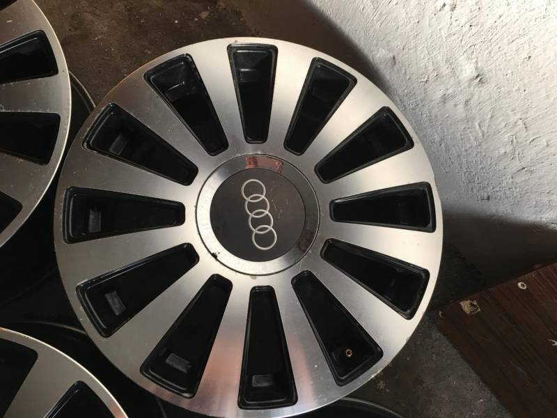 ox_felgi-aluminiowe-17-audi-5x112-bardzo-ladne