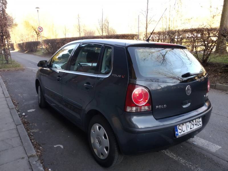 ox_vw-polo-14-benz-80km-wersja-tour-climatempomatparktronic-itp
