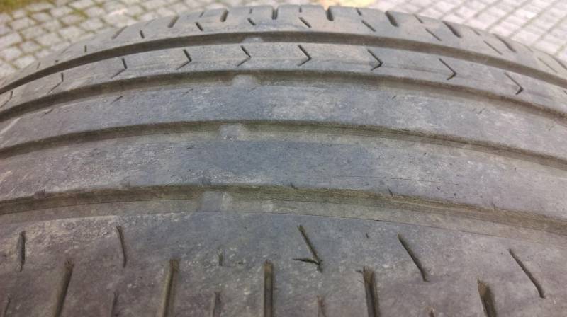 ox_dwie-opony-continental-22560r17-z-2015roku