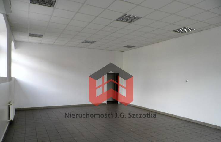 ox_strumien-lokal-80-m2-do-wynajecia-super-lokalizacja