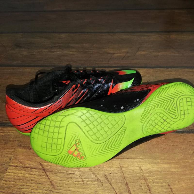 ox_buty-halowe-adidas