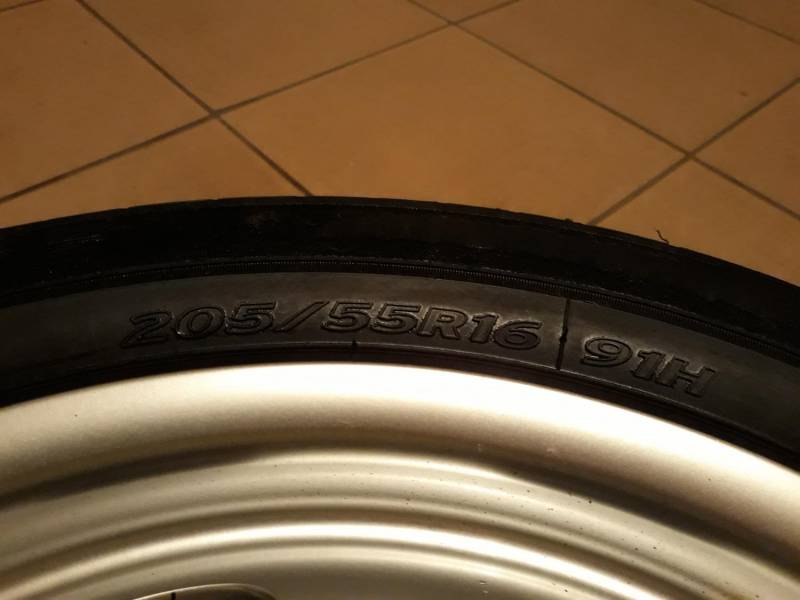 ox_sprzedam-uzywane-alufelgi-16-cal-wraz-z-oponami-do-bmw-4-szt