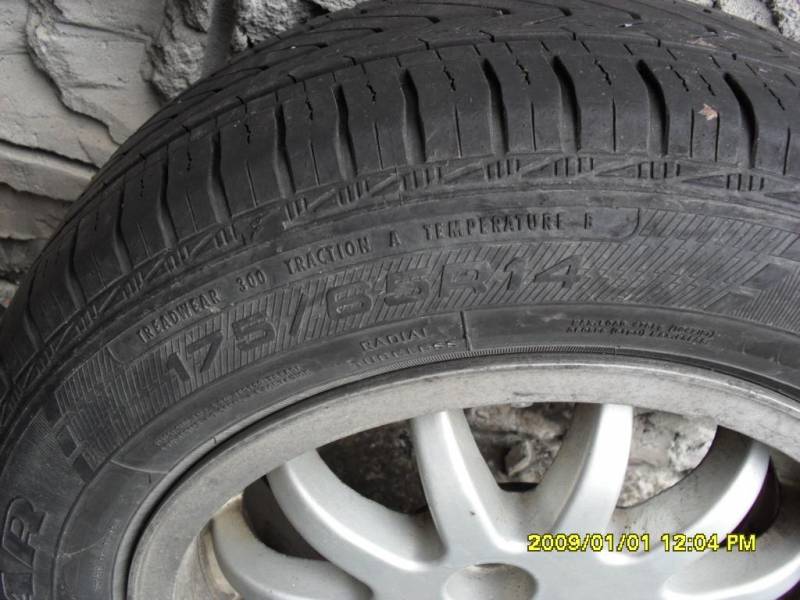ox_felgi-aluminiowe-14-opel-astra-z-oponami-letnimi-17565