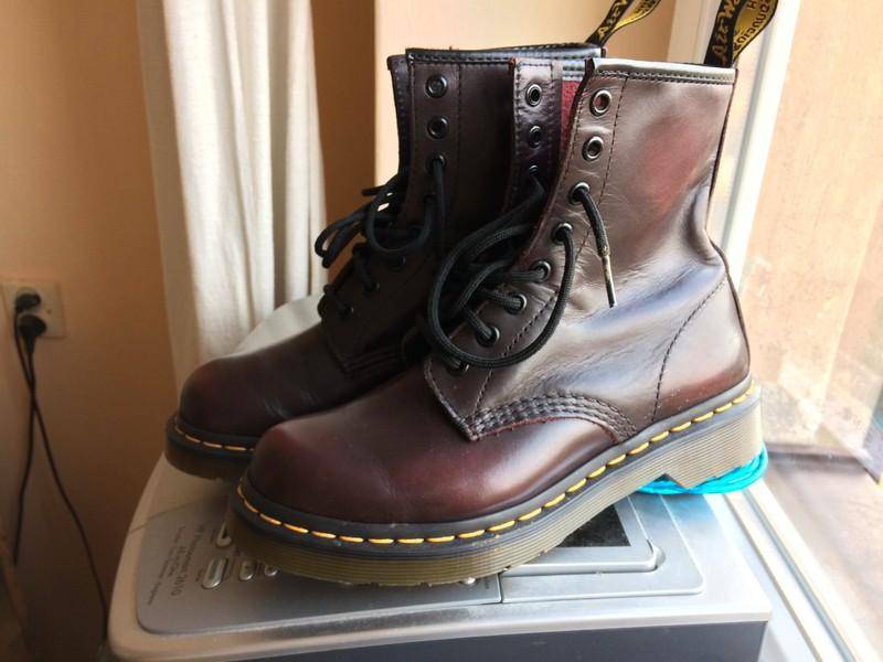 ox_bordowe-burgundowe-martensy-37-oryginalne-dr-martens