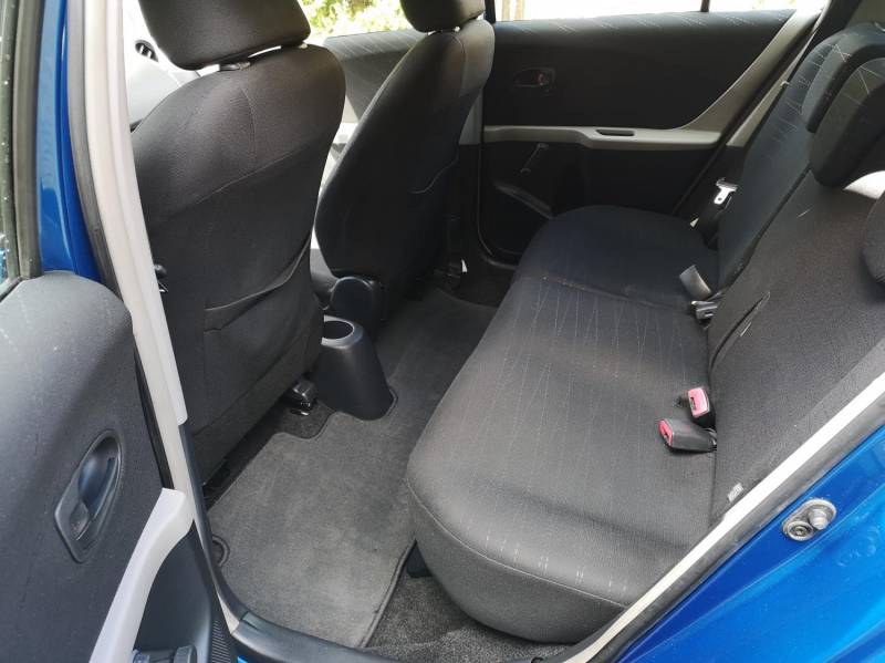 ox_toyota-yaris-ii-10-2006r