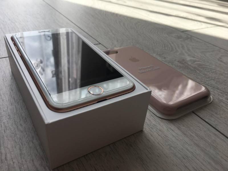 ox_nowy-iphone-8-64gb-gold-rozowy-play-szklo-5d-apple-gwarancja-12-mies