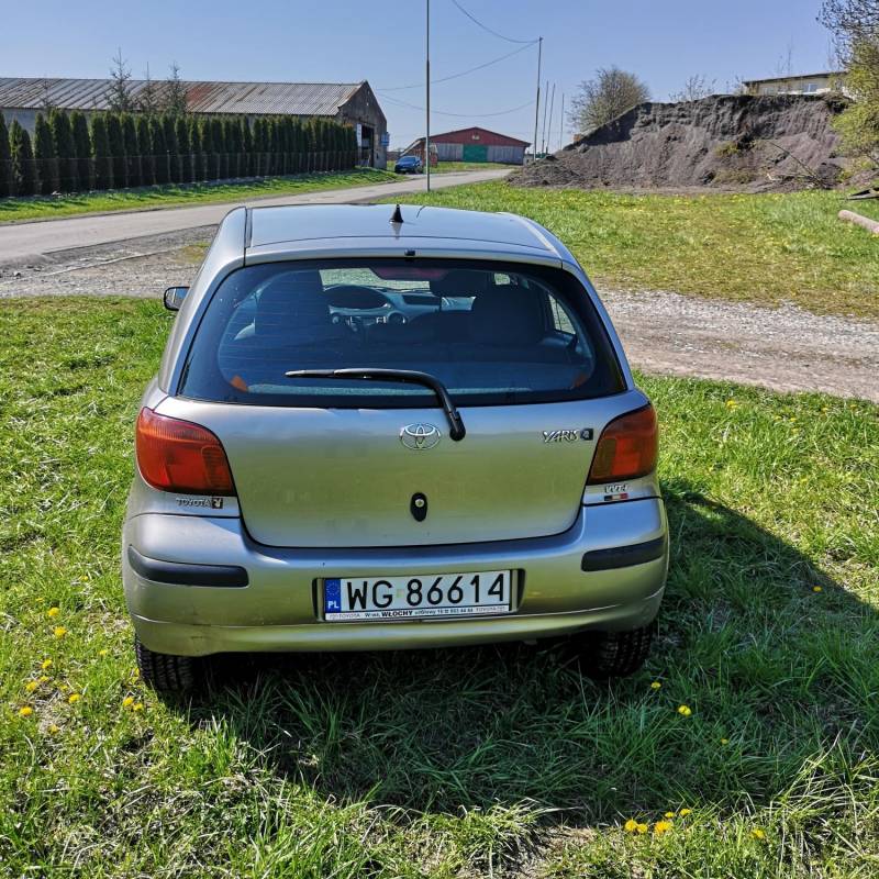 ox_toyota-yaris