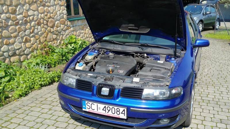 ox_seat-leon-19-tdi-110km-asv-prywatny