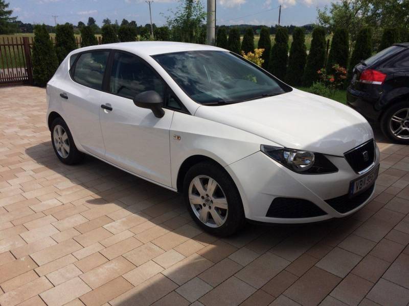 ox_seat-ibiza-14-benzyna-2010-r-klimatyzacja-122-tys-km