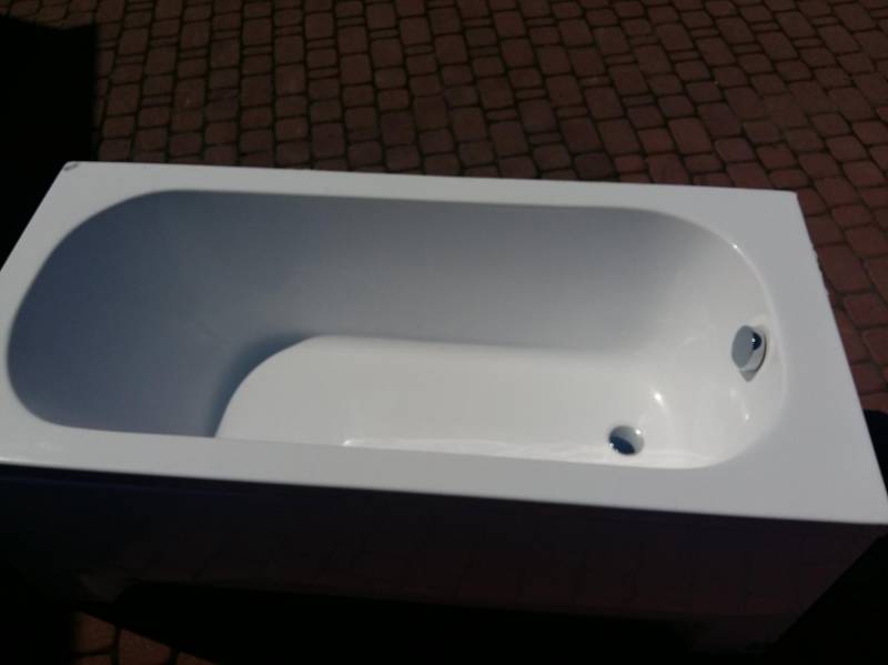ox_wanna-150x70-z-boczna-obudowa