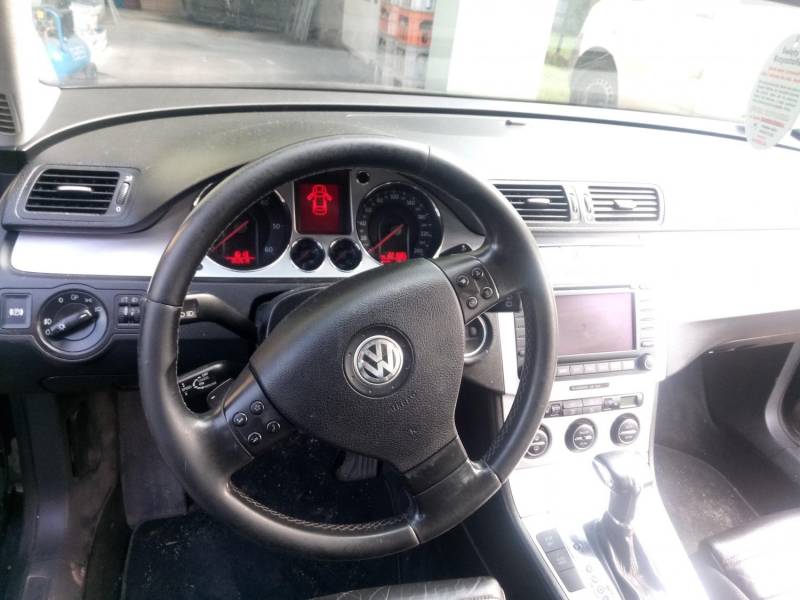 ox_sprzedam-vw-passat-b6