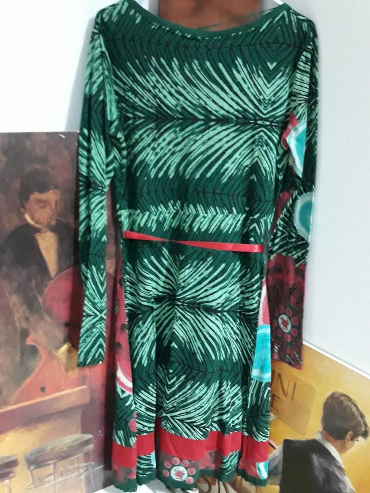 ox_desigual-zielona-sukienka-folk-liscie-lxl