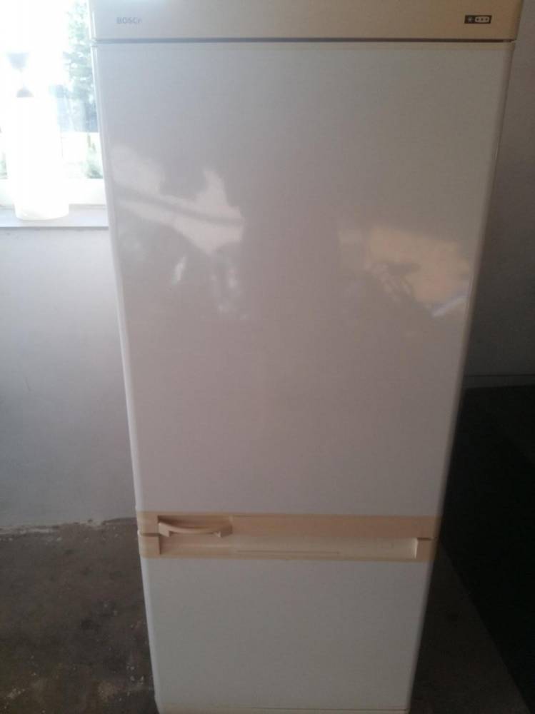 ox_sprzedam-lodowko-zamrazarke-bosch-160cm