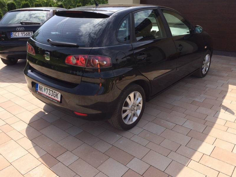 ox_seat-ibiza-14-benzyna-klimatronik-tempomat-2008-rok