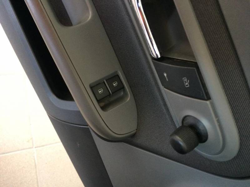 ox_seat-ibiza-14-benzyna-klimatronik-tempomat-2008-rok