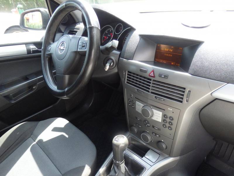 ox_opel-astra-h