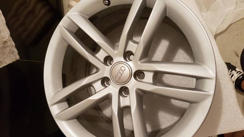 ox_okazja-komplet-alufelg-oryginalne-audi-18x9j-et52-5x1125-super-stan