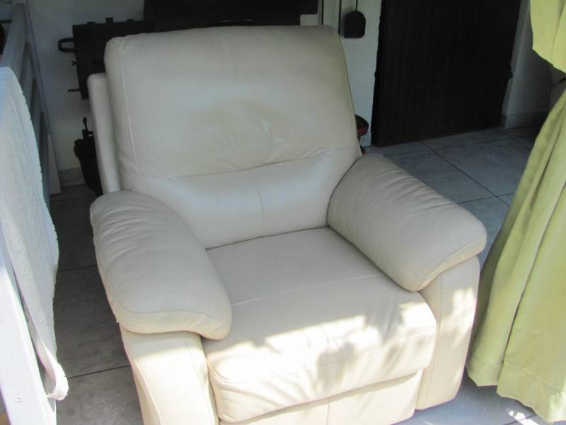 ox_komplet-wypoczynkowy-relax-ze-skory