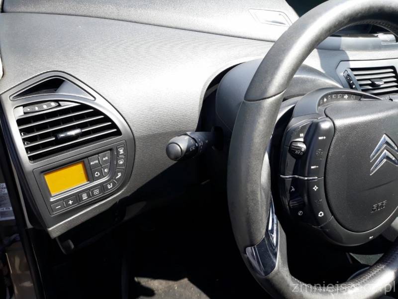 ox_citroen-c4-picasso-16-hdi-2010r