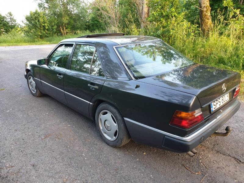 ox_mercedes-w124-30-diesel-1993