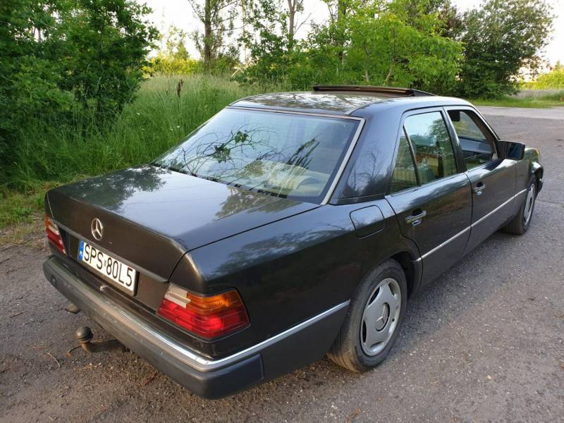 ox_mercedes-w124-30-diesel-1993