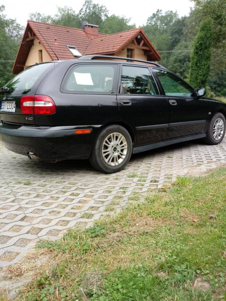 ox_sprzedam-volvo-v40-benz-lpg