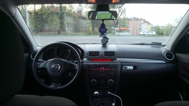 ox_mazda-3-sedan-wersja-top-sport