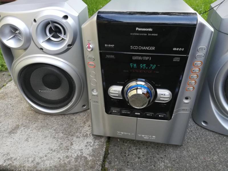 ox_wieza-z-cd-radio-kasety-panasonic