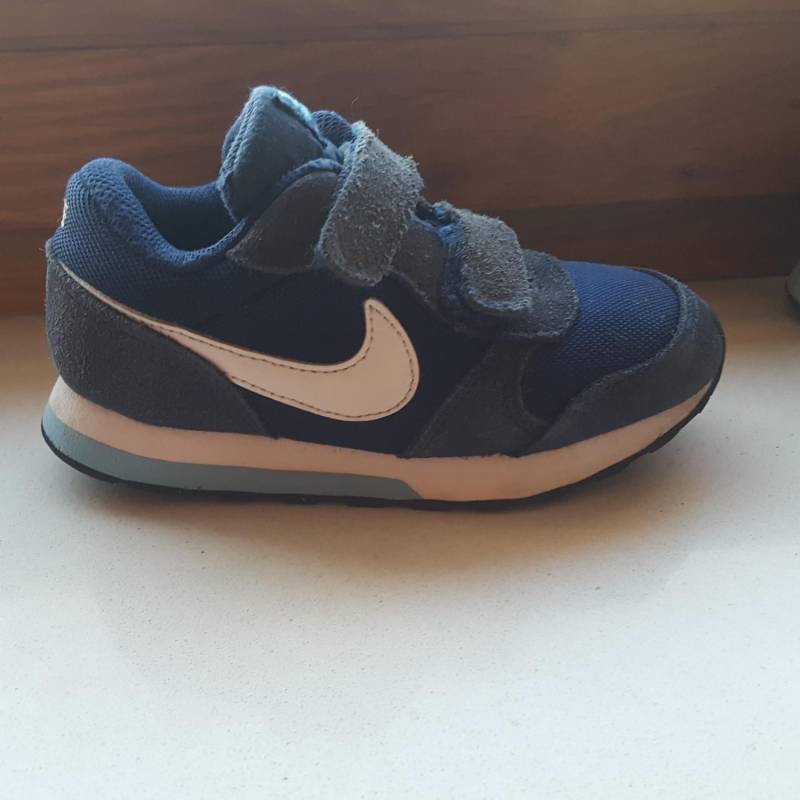 ox_sprzedam-buty-chlopiece-nike-rozm27-niebiesko-granatowe