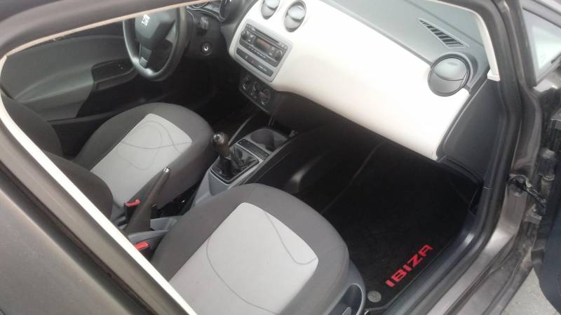 ox_seat-ibiza-lift-2014r-klimatyzacja-piekny-kolor-sprowadzona-z-austrii